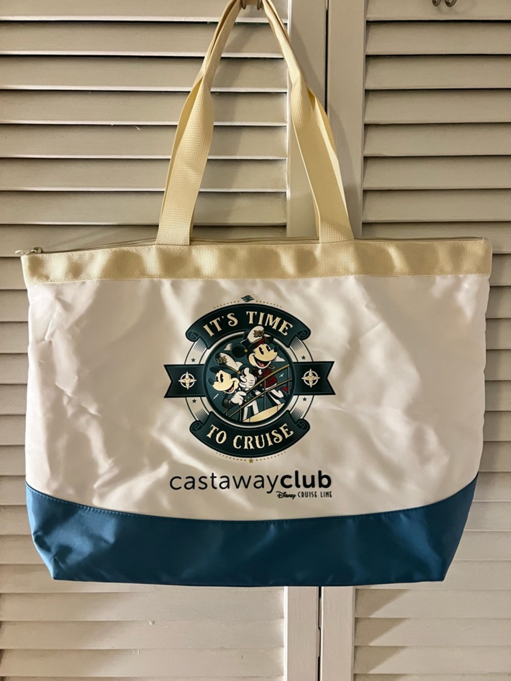 Disney Cruise Line 25th Silver Anniversary Castaway Club tote bag